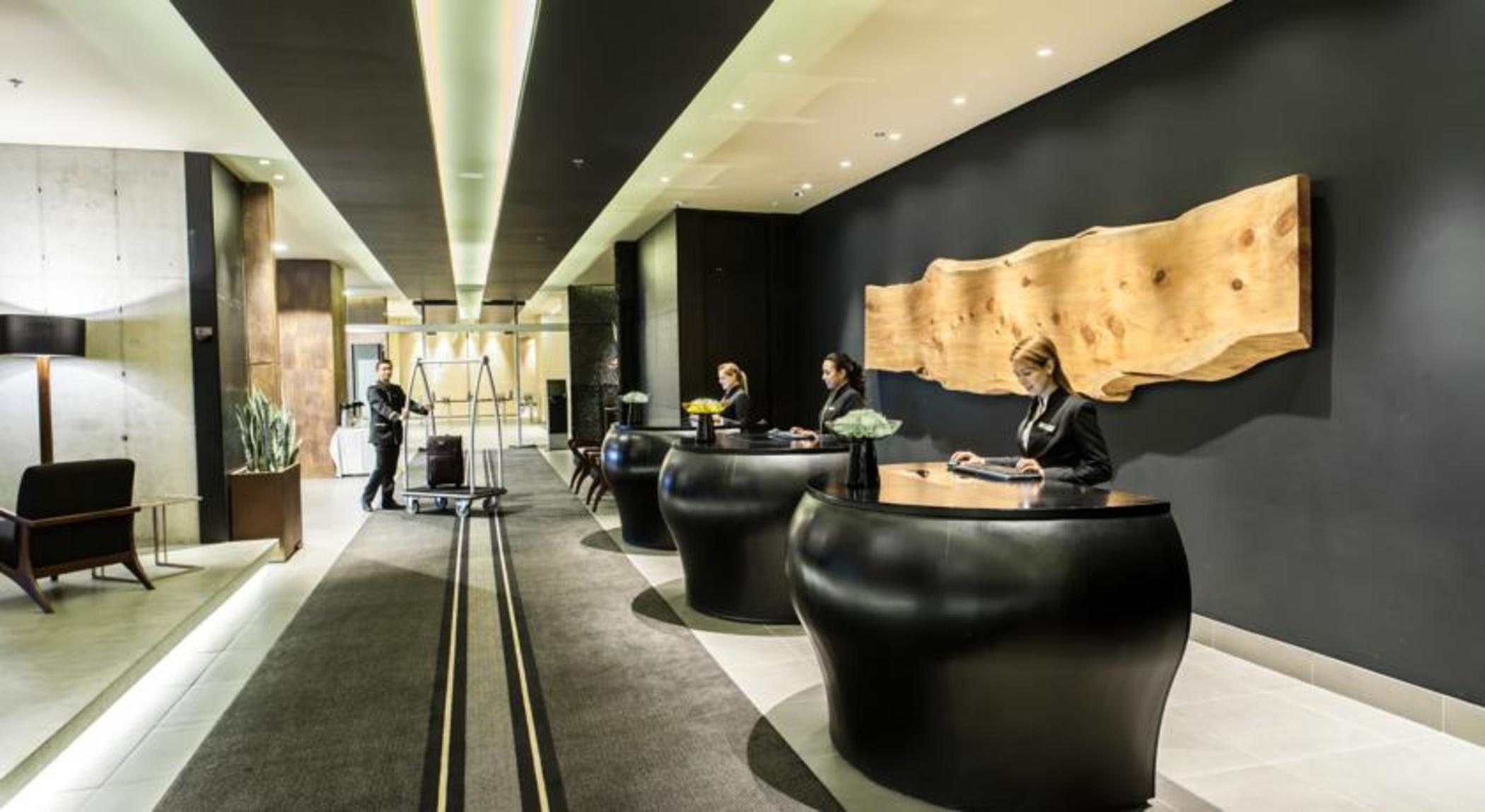 Hotel Movich Buro 26 Bogotá Exteriér fotografie The reception area