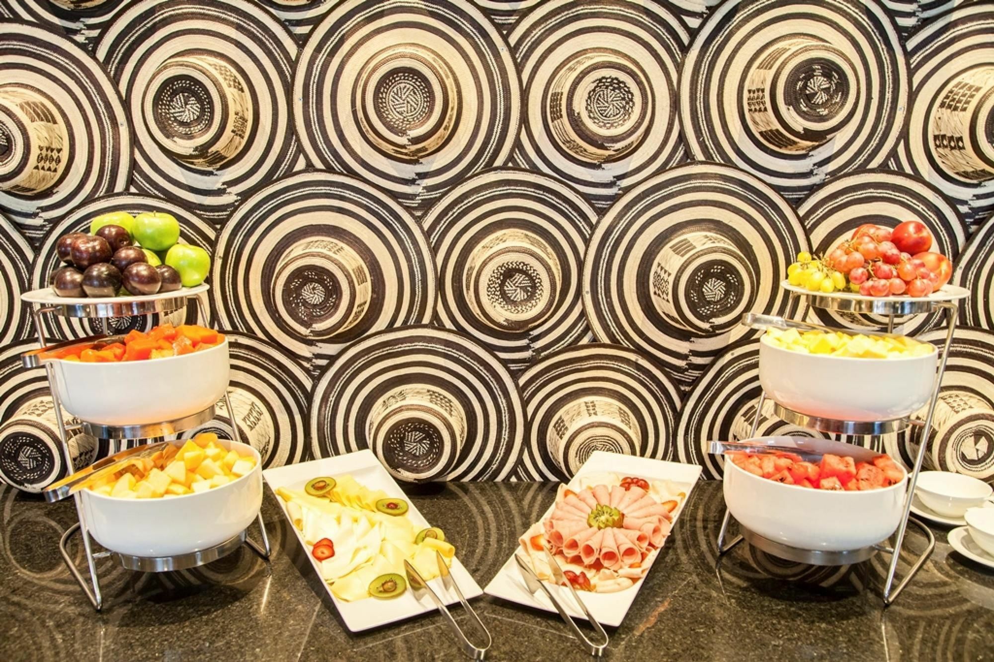 Hotel Movich Buro 26 Bogotá Exteriér fotografie Fruit salad